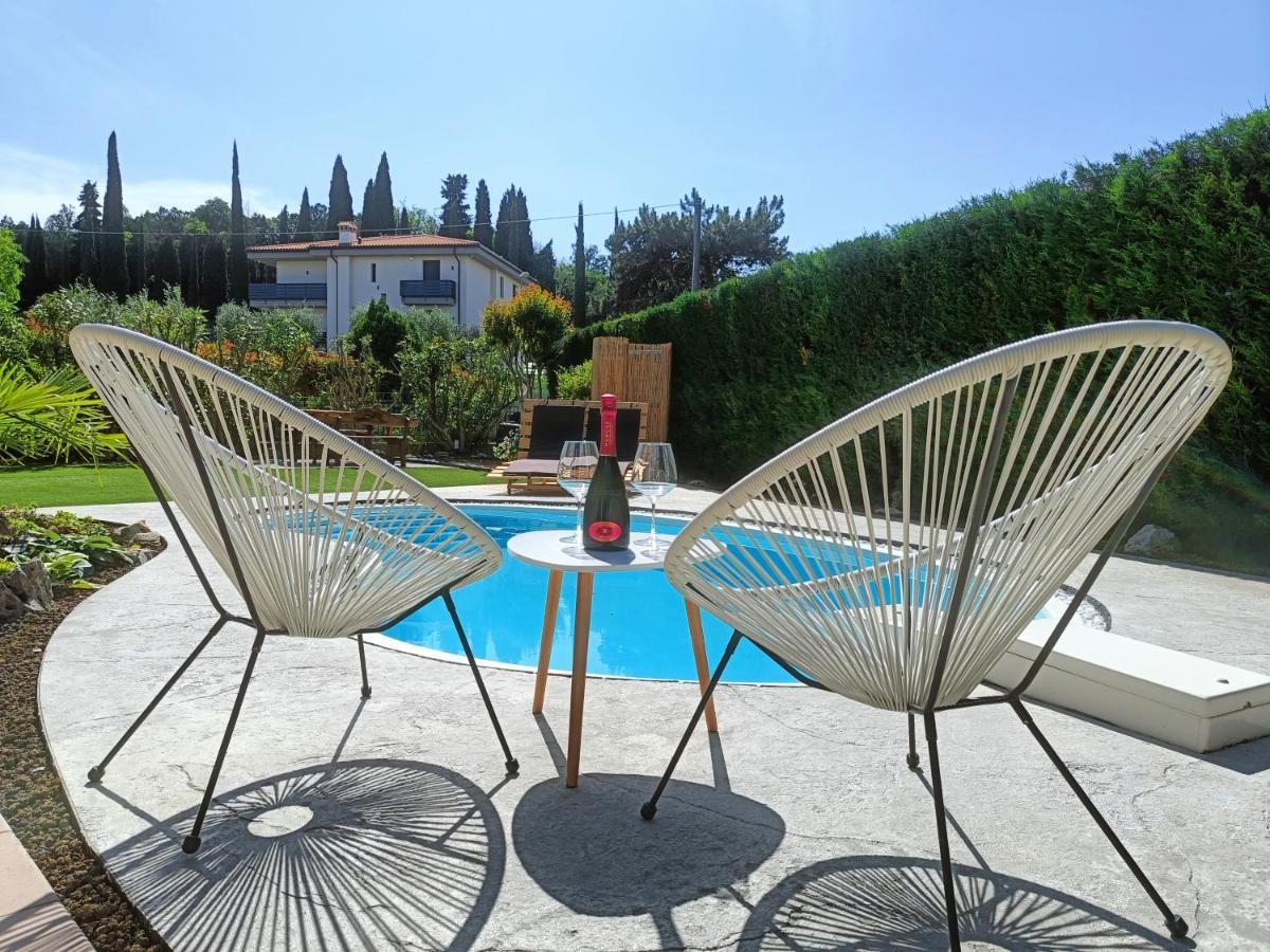 Picnic Room And Pool Castelnuovo del Garda Kültér fotó
